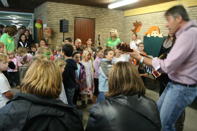 gal/2011/2011 Kita Pusteblume Bewegungszertifikat/IMG_2459.JPG